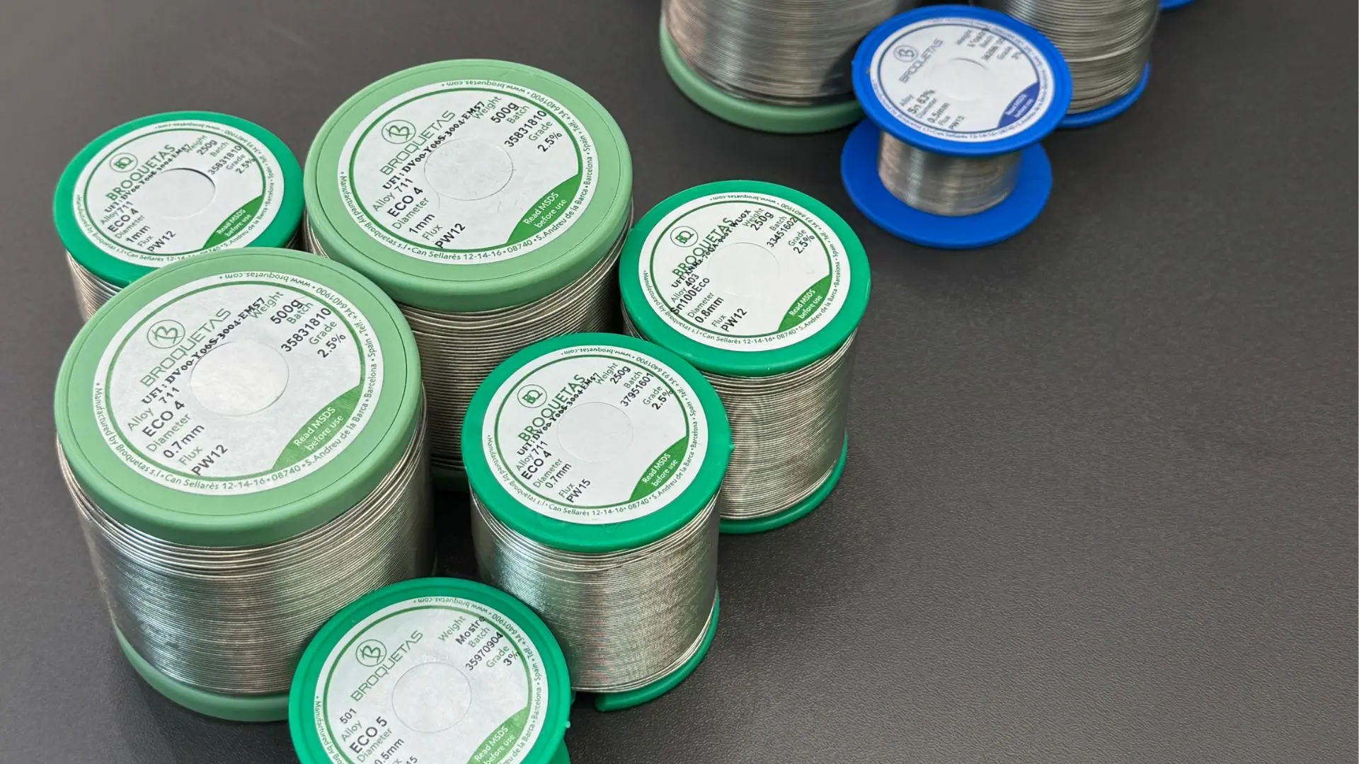 Cómo elegir el hilo de soldadura ideal para tu línea electrónica